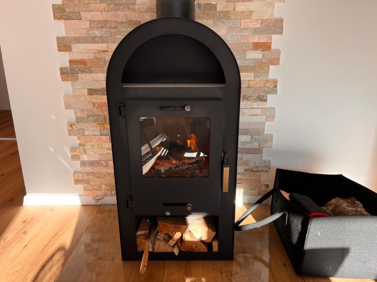 Ferienwohnung Imzaro: Erdgeschoss, 2 Schlafzimmer Plus Schlafsofa, Eigener Eingang, Grosse Terrasse Mit Garten! Шпітталь-ан-дер-Драу Екстер'єр фото